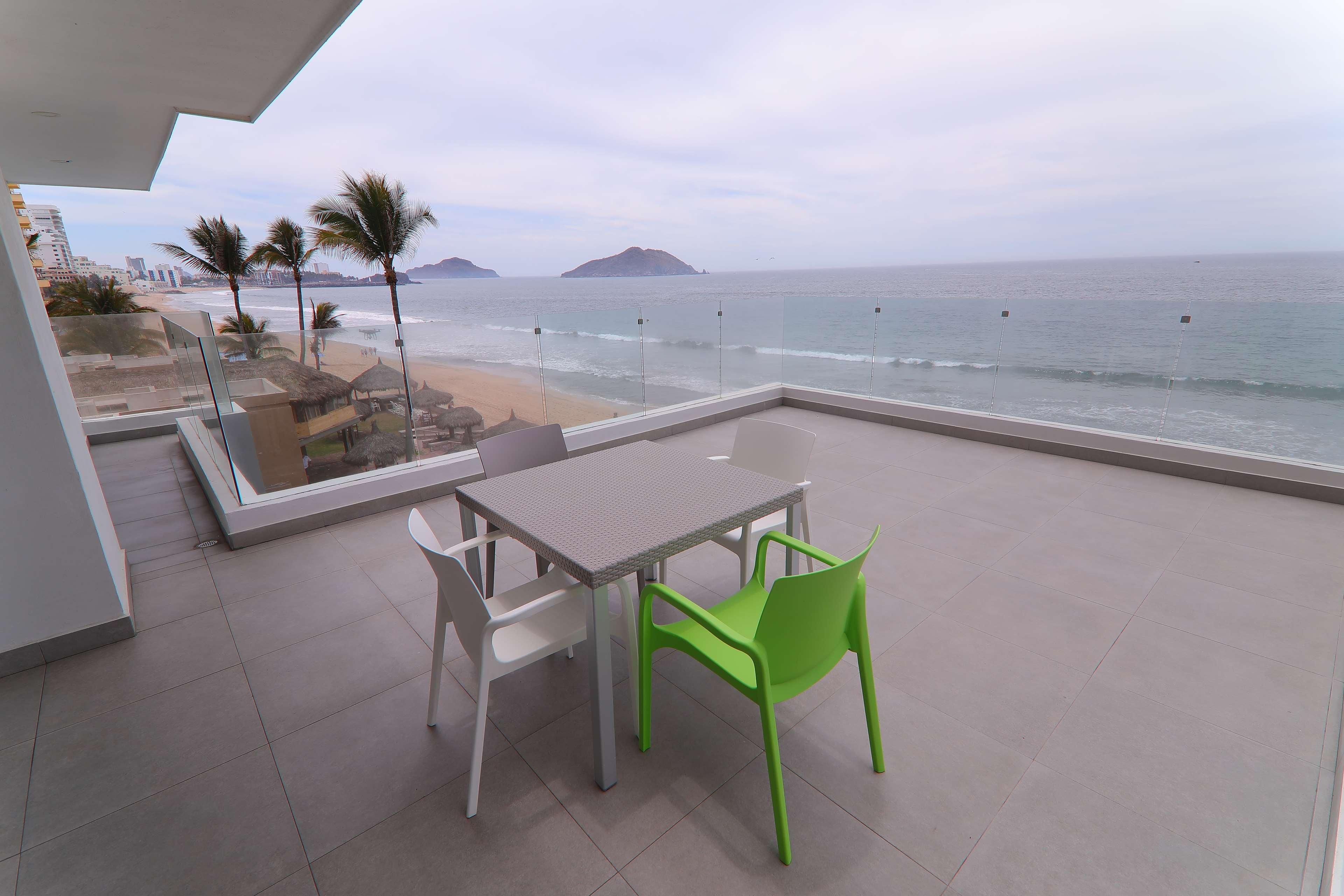 Park Inn By Radisson Mazatlán Esterno foto