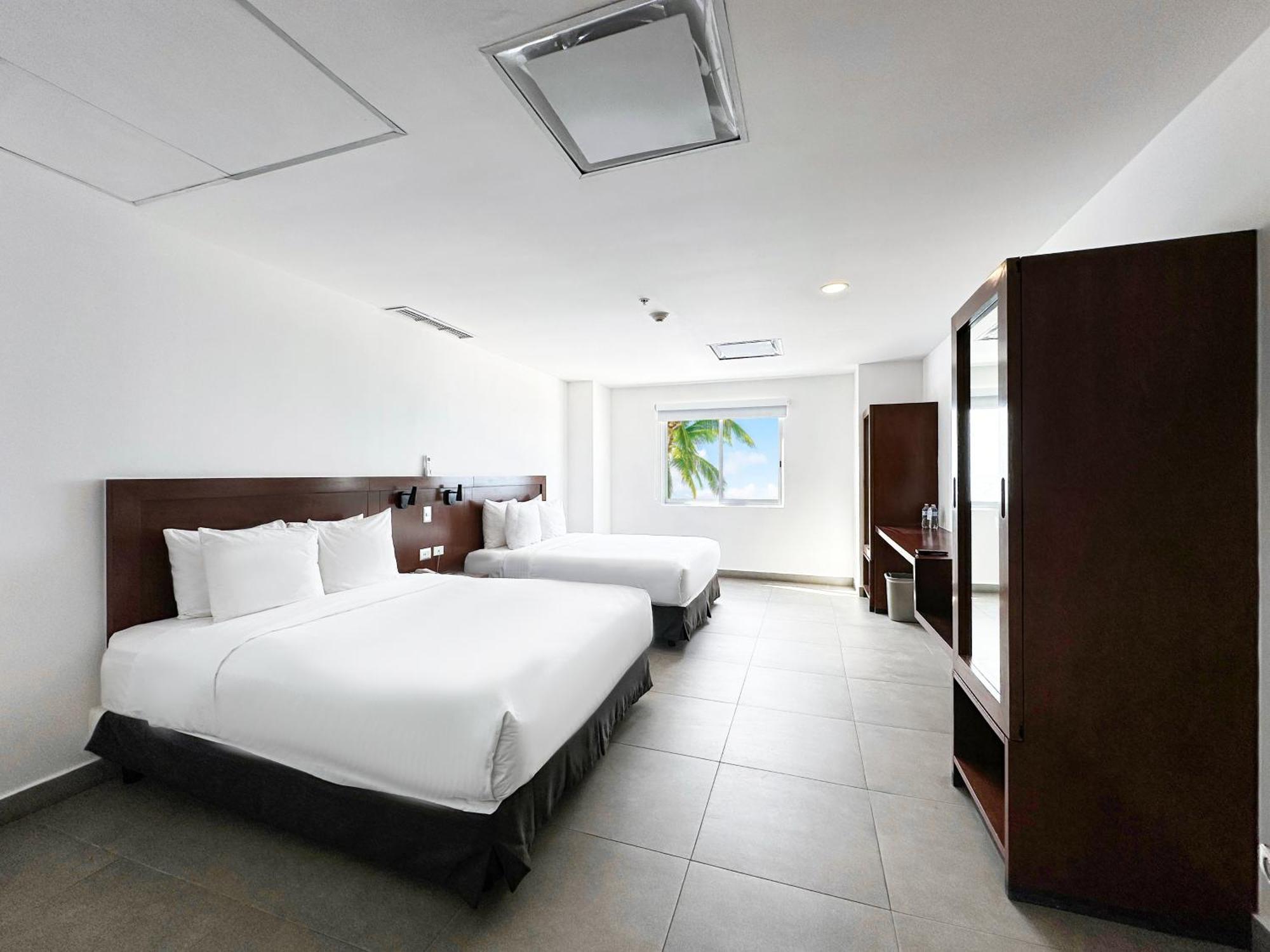 Park Inn By Radisson Mazatlán Esterno foto